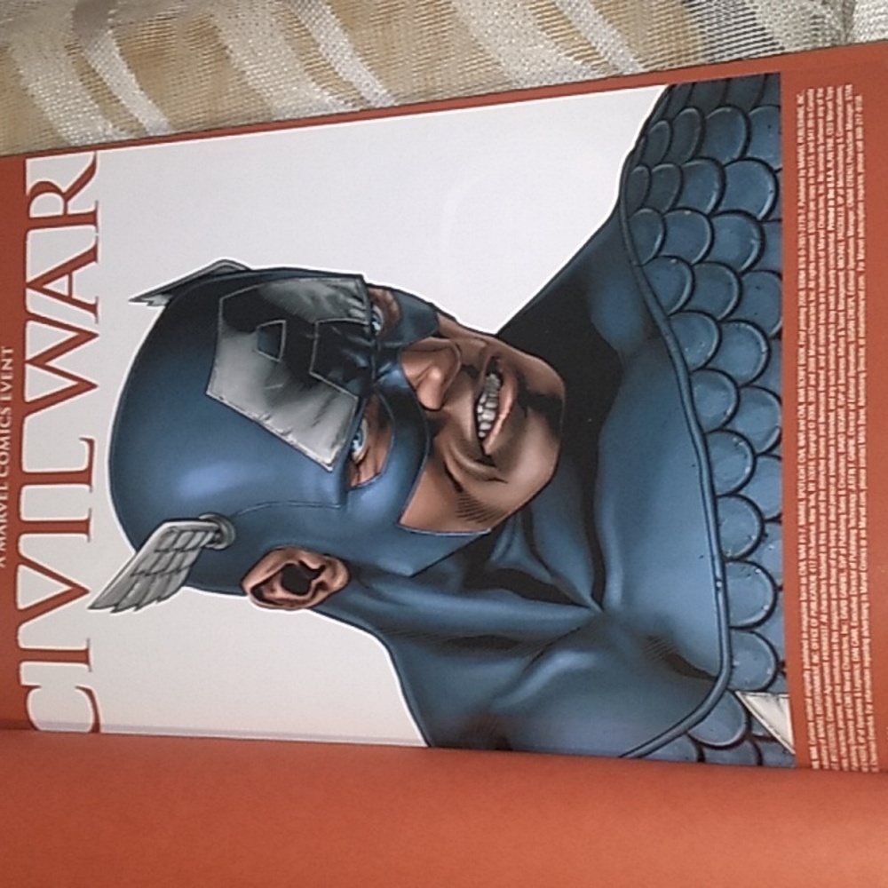 Marvel "CIVIL WAR" # 1-7 Comics - Hardcover+ Extras